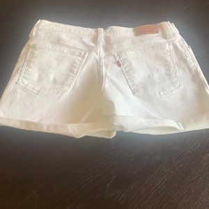 Levi white shorts never worn